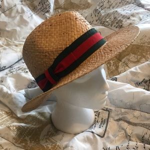 Designer straw hat in Gucci colors.